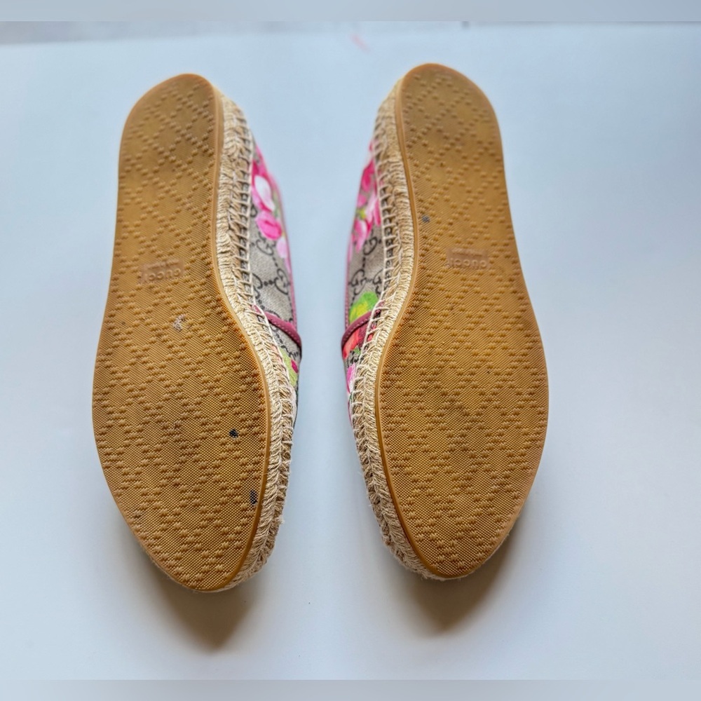 Gucci Women's Pink Floral Espadrilles - Picture 4 of 6